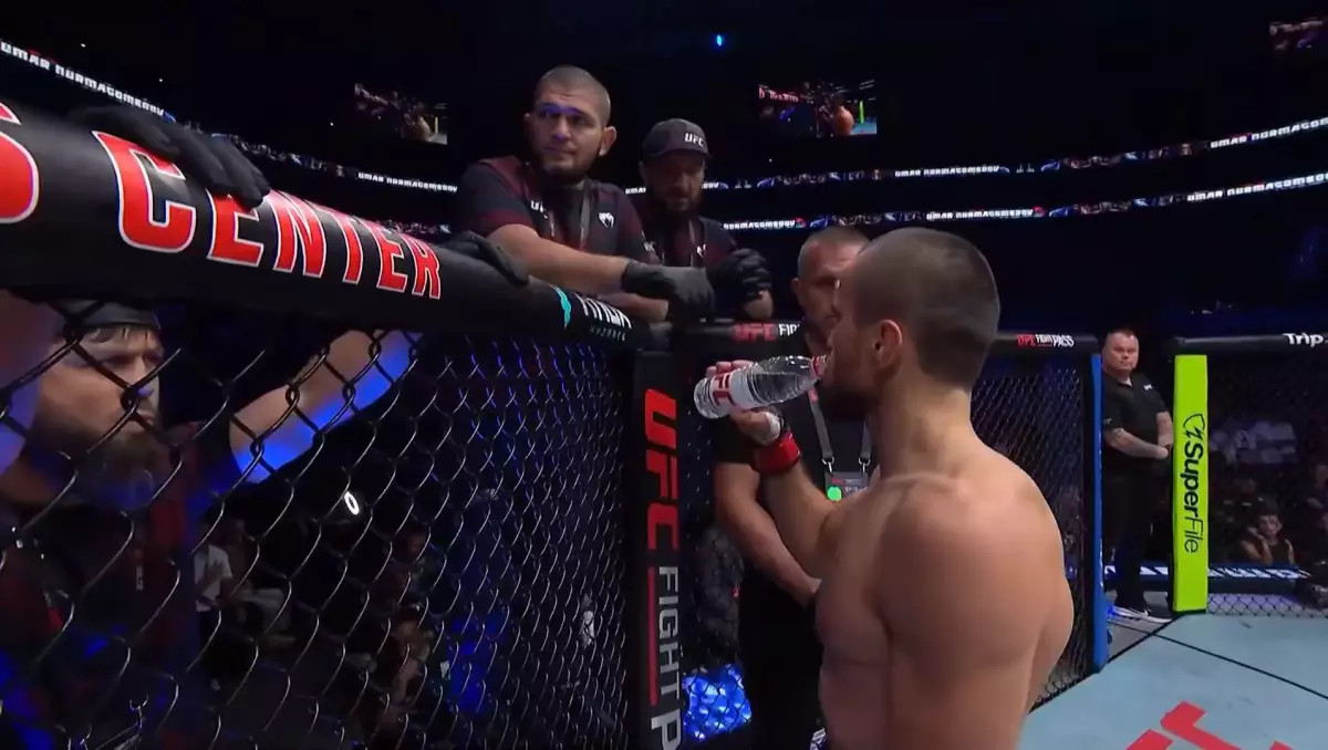 UFC-де нокаутқа оңбай түскен Нурмагомедов мәлімдеме жасады