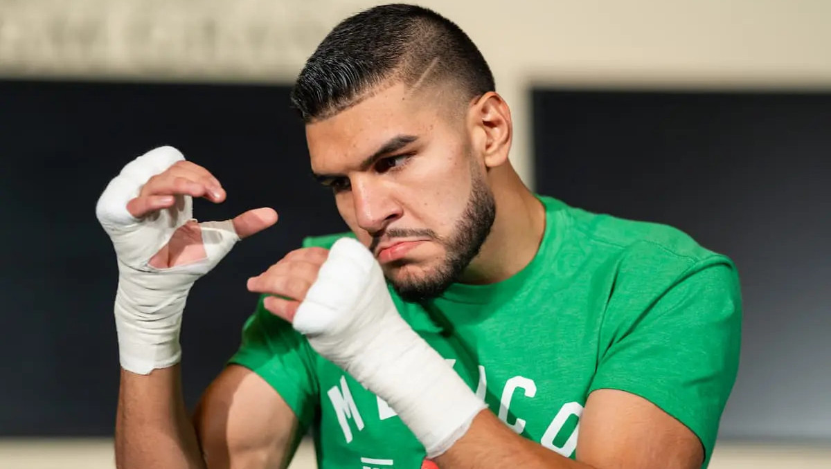 "Нақ бабында келсін". WBC чемпионы Нұрсұлтановтан қорықпайтынын көрсеткісі келді