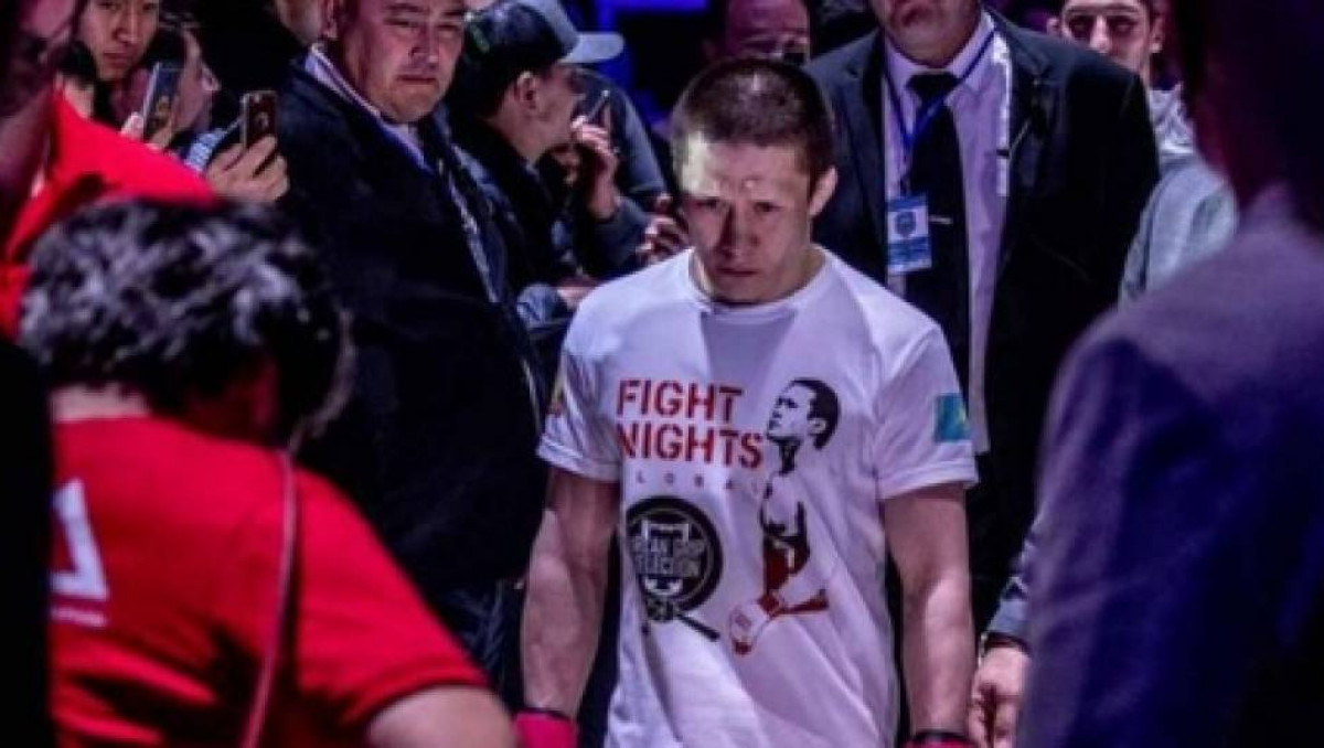 UFC-дегі алғашқы жекпе-жегі алдында Жұмағұловқа арнайы экипировка берілді