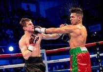 Александр Журавский (сол жақта). Сурет: Univente Boxe