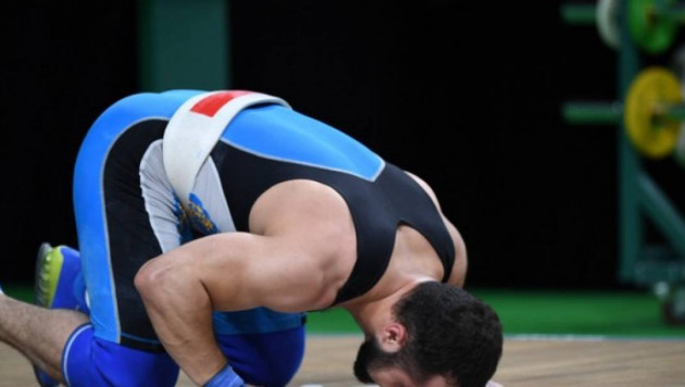 Федерация Олимпиада чемпионы Рахимовтың допинг дауына қатысты мәлімдеме жасады 