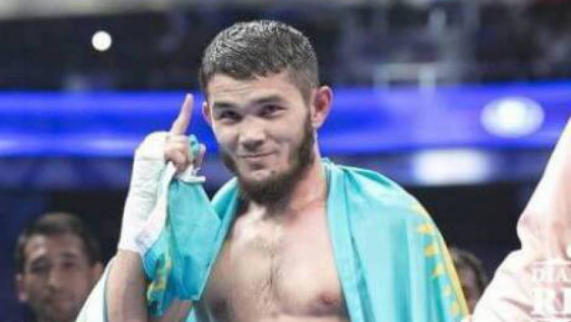 Айдар Шәрібаев колумбиялық боксшымен жұдырықтасады