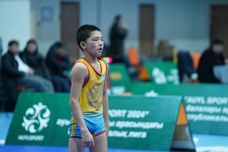 Ең жақсы секс позициялары бейнелері Ана қызы және дос секс